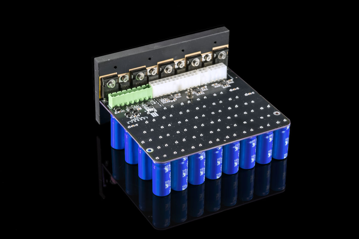 Everest Server Ascent — Fully linear ATX