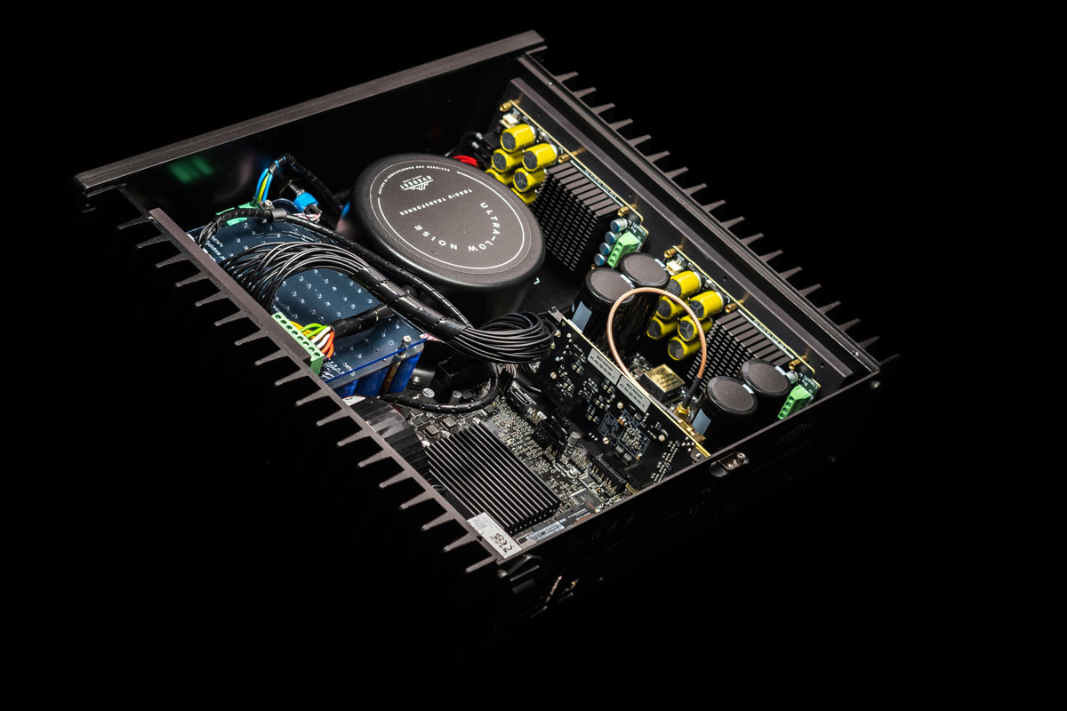 Everest Server Ascent — internal layout