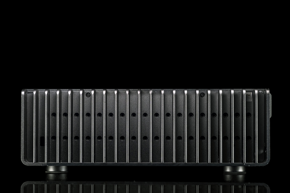 Everest Server Base — finned side profile